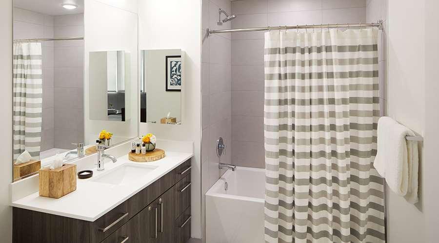 Sentral Michigan Avenue Aparthotel Chicago Exterior foto A shower curtain
