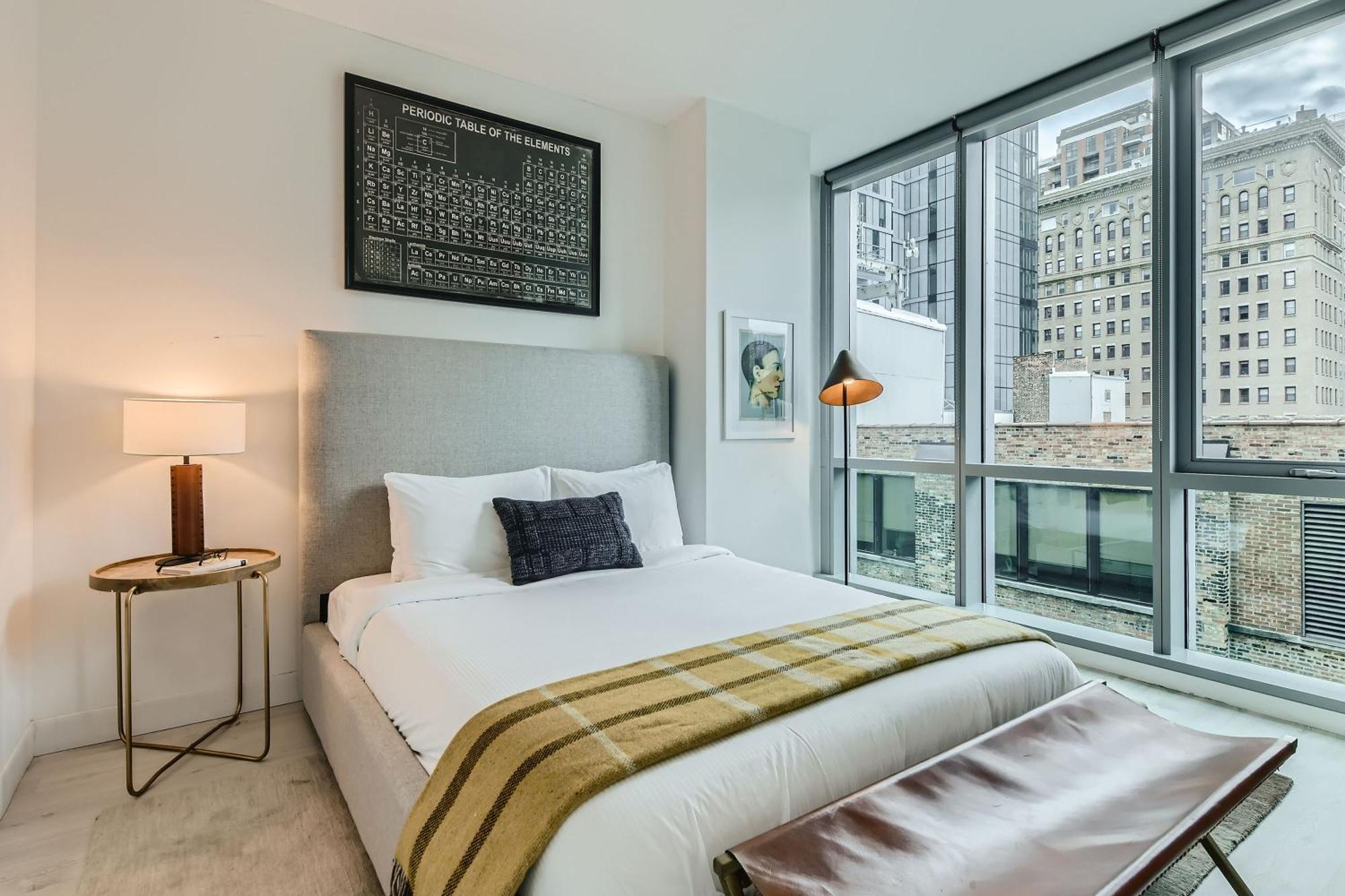 Sentral Michigan Avenue Aparthotel Chicago Quarto foto A bedroom